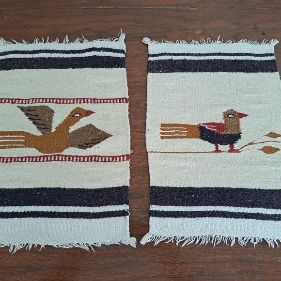 Two bird motif table runners or wall hangings. - Picture 1 of 6